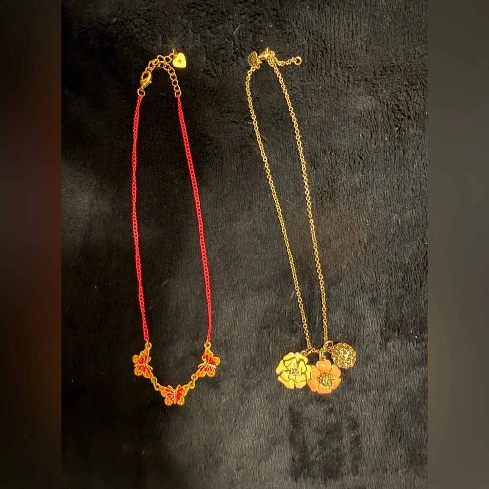 🌸Set of 2 Kids Stella & Dot Necklaces-Kristen Charm & Pink Mariposa Butterfly🦋